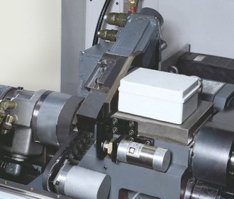 С-ось на прутковом автомате DIAMOND CSL позволяет производить высокоточные фрезерные работы.